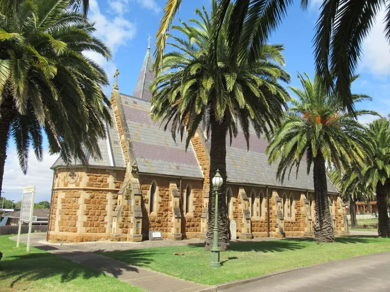 Holy_Trinity_Anglican_Church-24736-8819