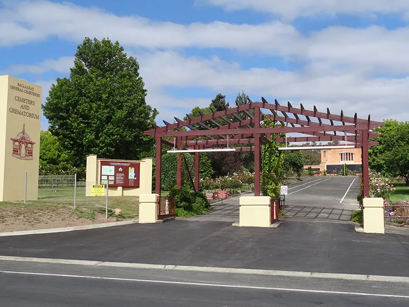 ballarat-front-gate